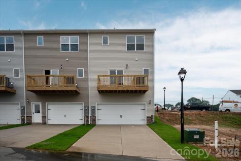1972 W Davidson Avenue Gastonia NC 28052