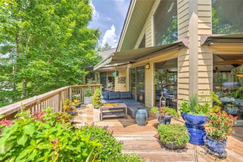 6 Manor Way Weaverville NC 28787