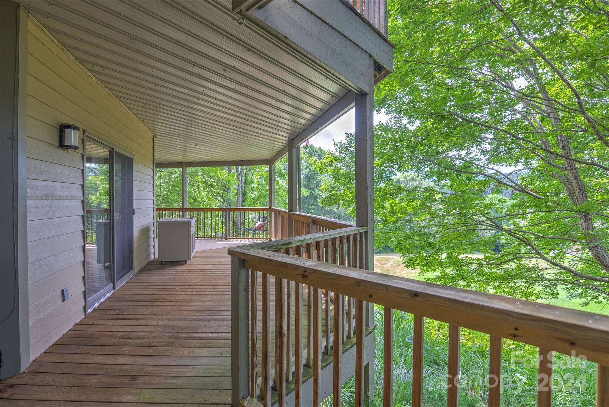 6 Manor Way Weaverville NC 28787