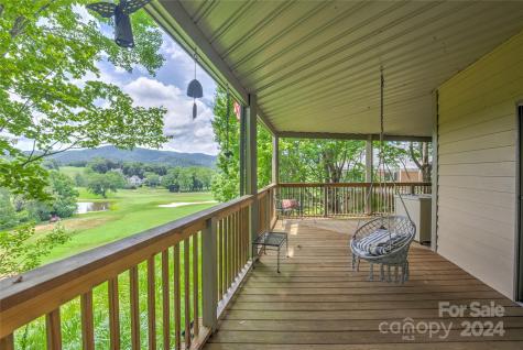 6 Manor Way Weaverville NC 28787