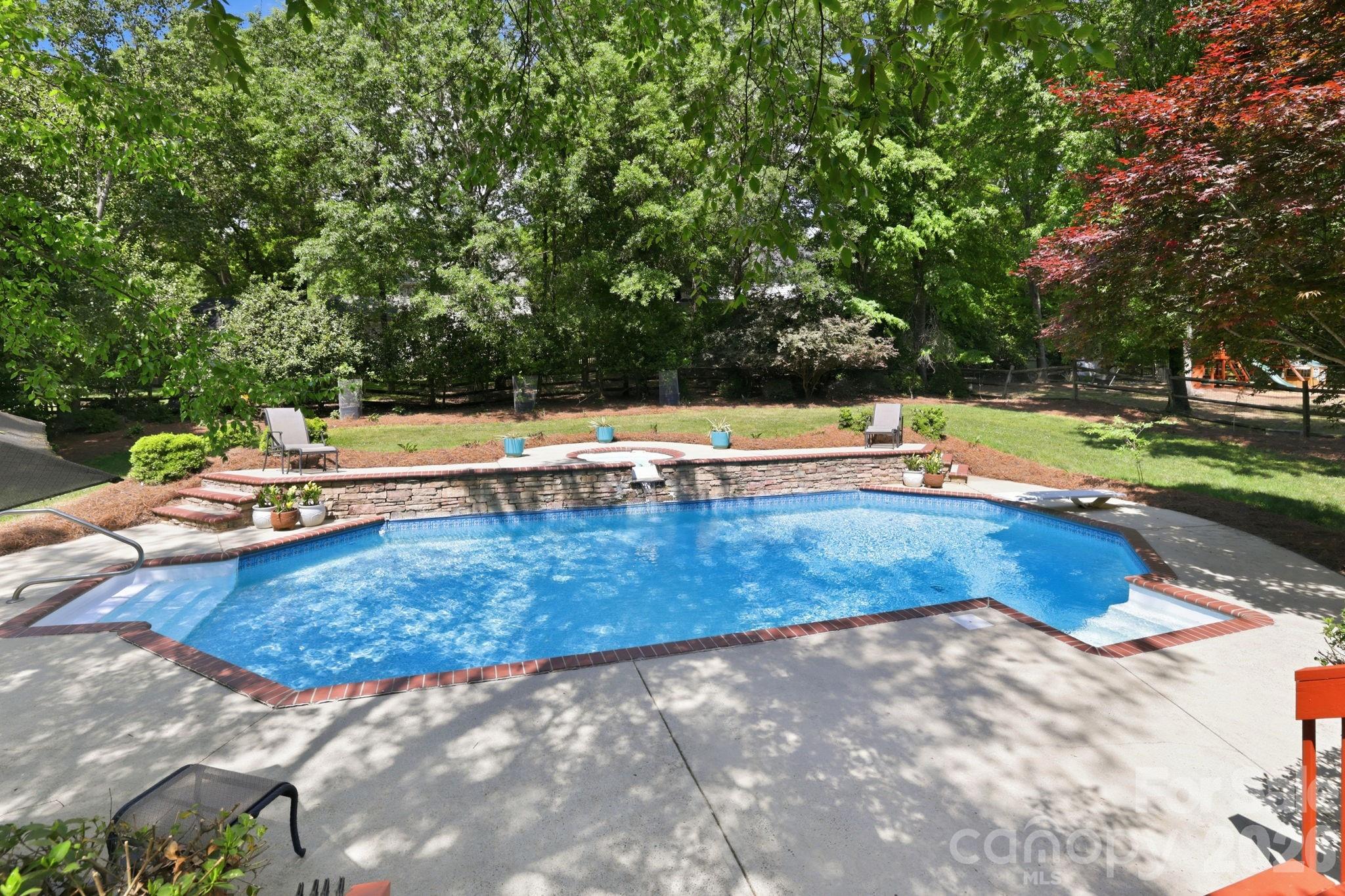 5510 Providence Glen Road Charlotte NC 28270