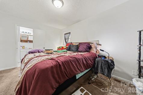 1332 Poston Circle Gastonia NC 28054