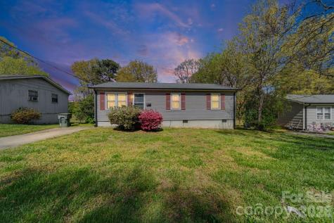 1332 Poston Circle Gastonia NC 28054