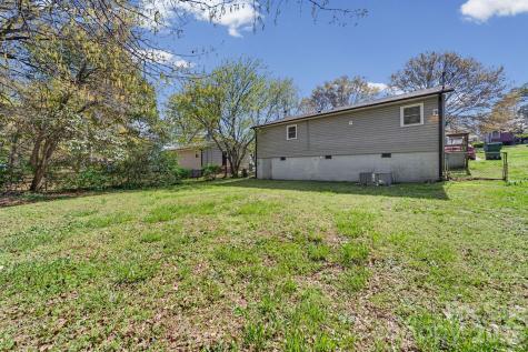1332 Poston Circle Gastonia NC 28054