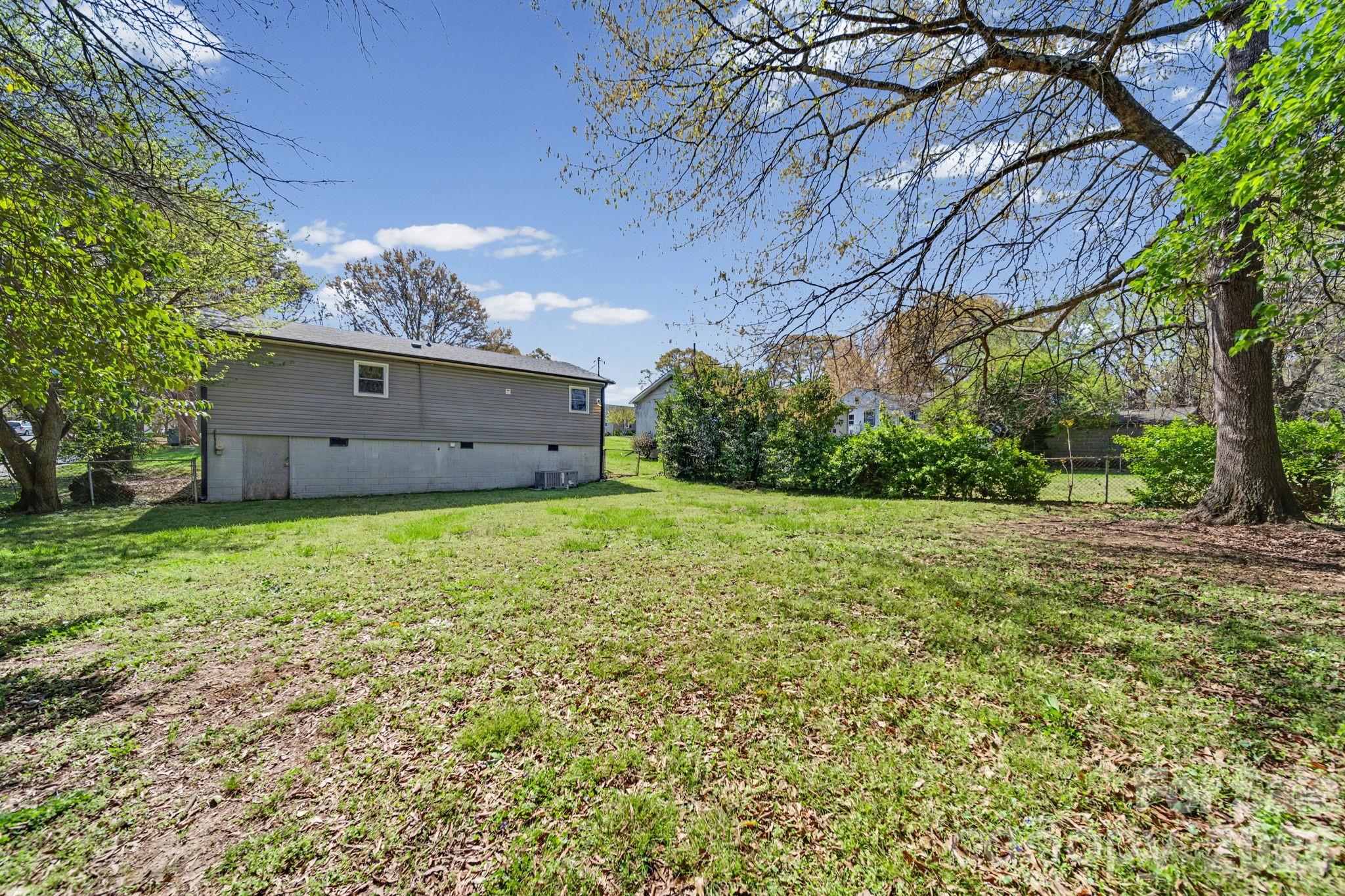 1332 Poston Circle Gastonia NC 28054