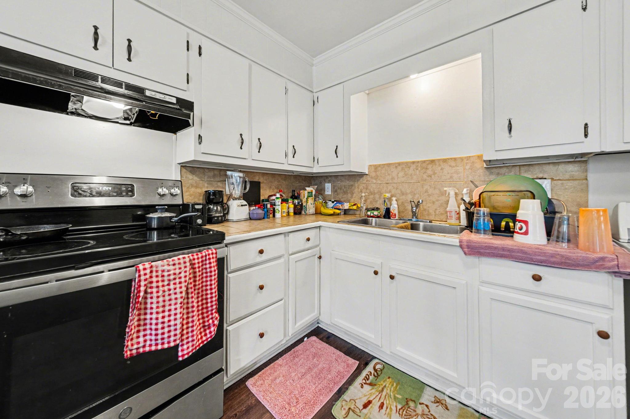 1332 Poston Circle Gastonia NC 28054