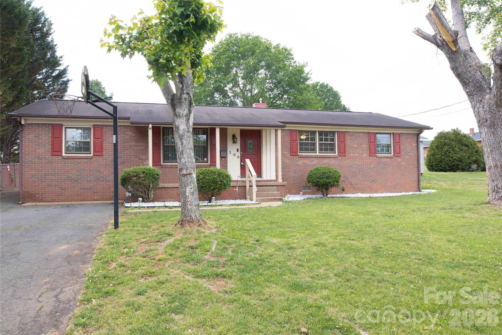 100 Woodward Avenue Morganton NC 28655