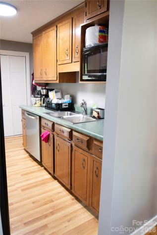 100 Woodward Avenue Morganton NC 28655