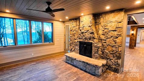 205 Sarsparilla Court Sapphire NC 28774