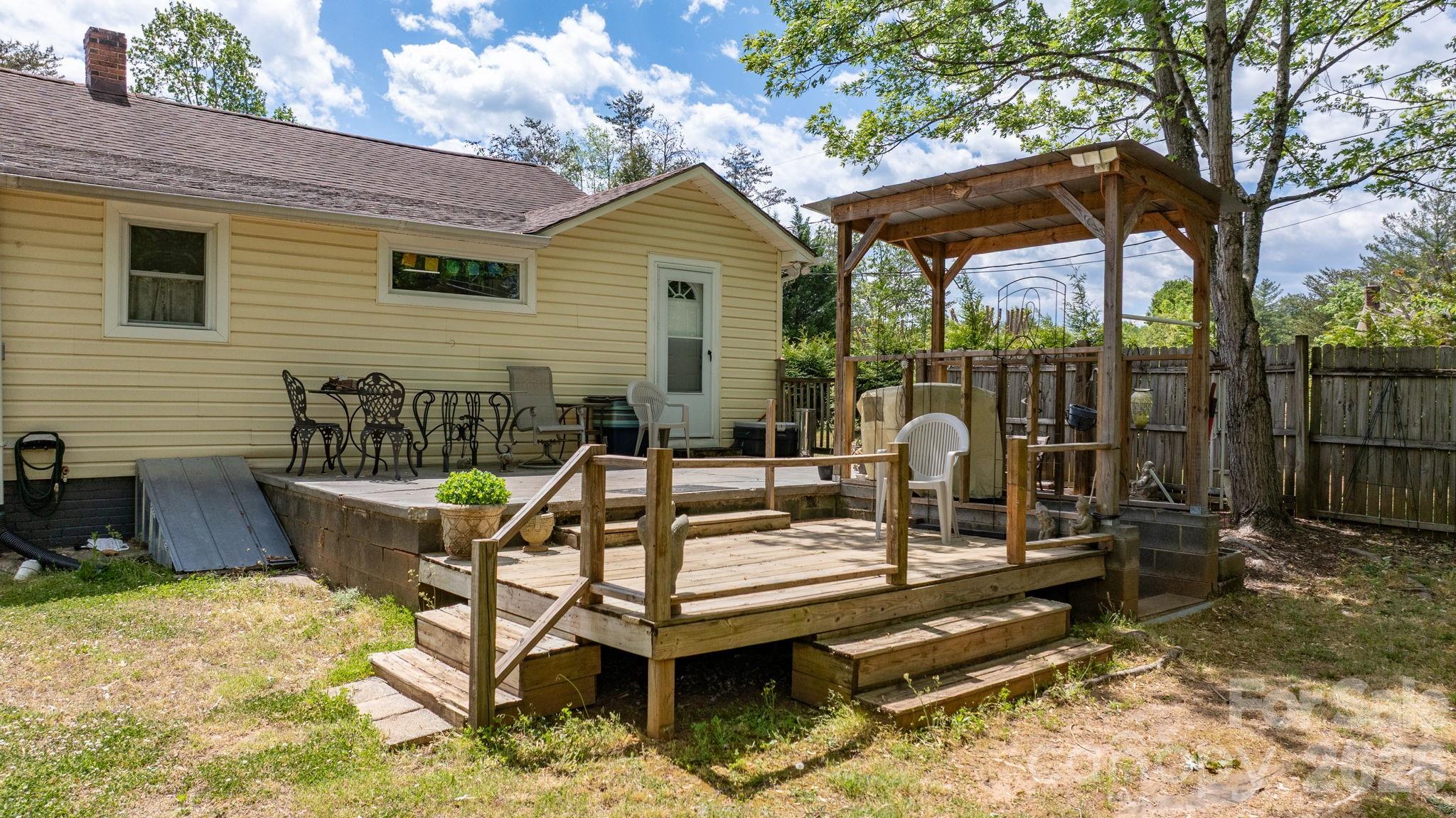 116 Hauss Ridge Road SE Valdese NC 28690