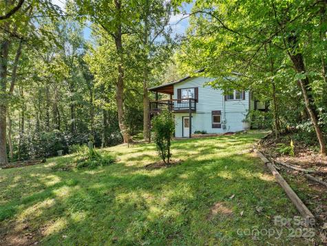 290 Turkey Pen Road Franklin NC 28734