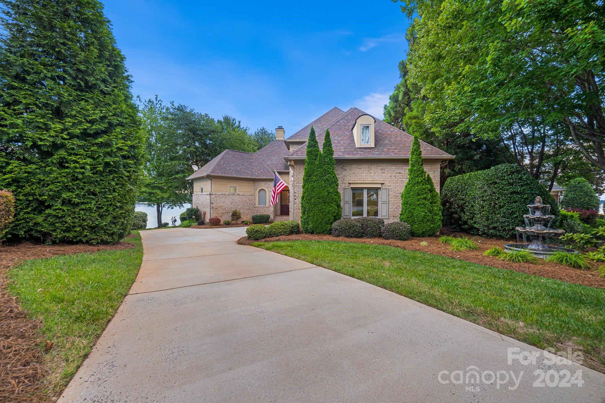 18102 Watercraft Place Cornelius NC 28031