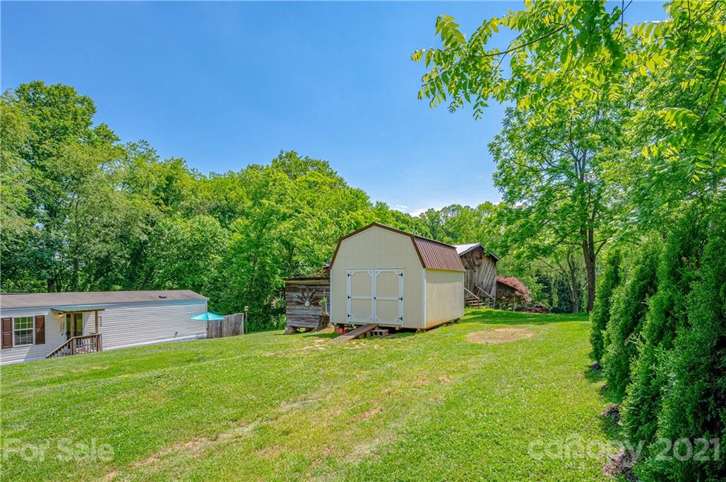29 Herschel King Drive Candler NC 28715