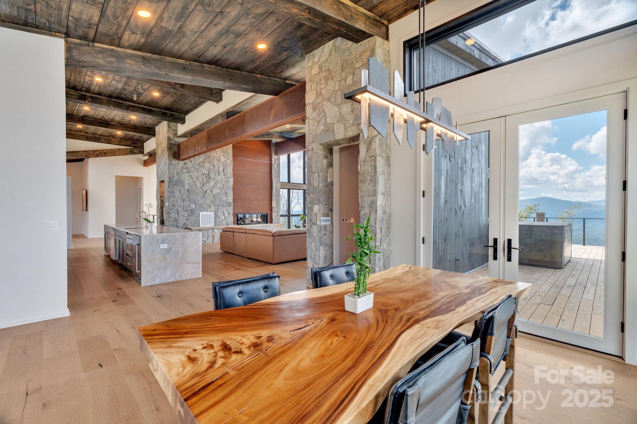 294 Silver Eagle Trail Banner Elk NC 28604