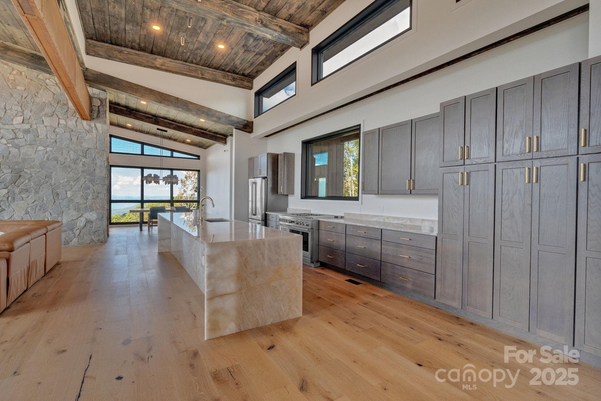 294 Silver Eagle Trail Banner Elk NC 28604