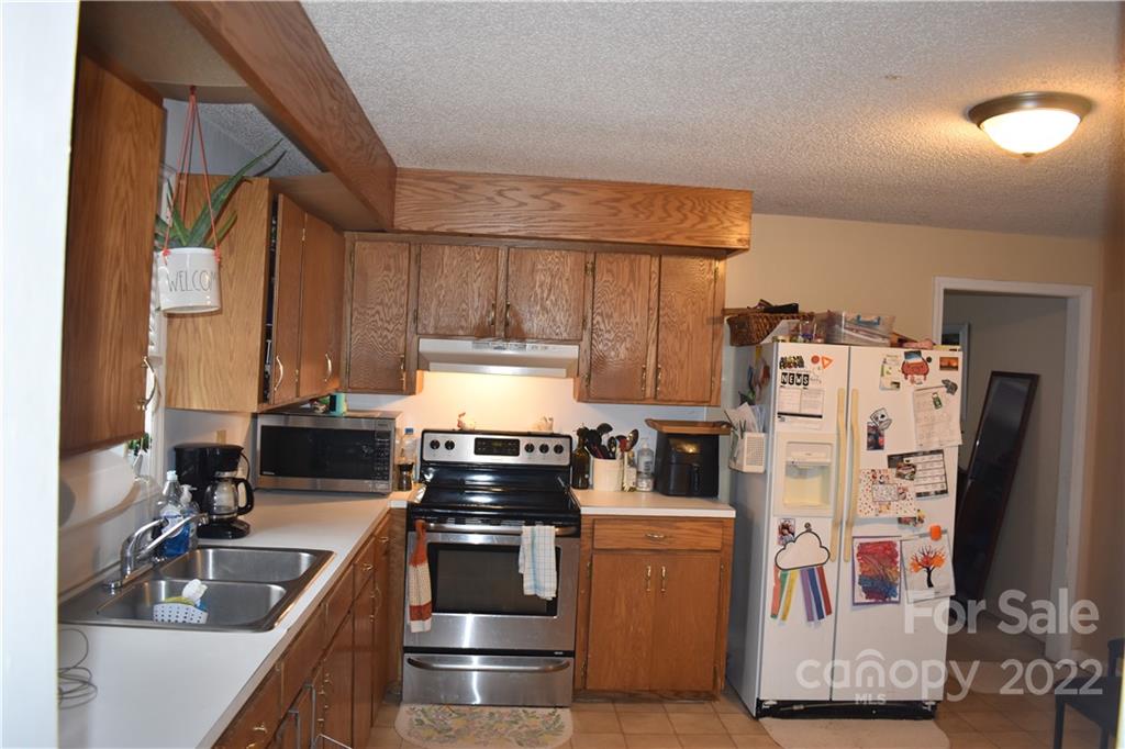 50 Roberta Street Marion NC 28752
