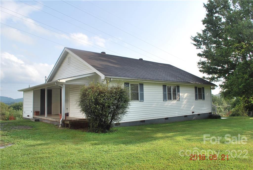 50 Roberta Street Marion NC 28752