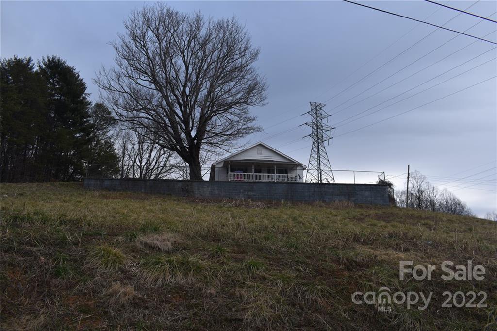 50 Roberta Street Marion NC 28752