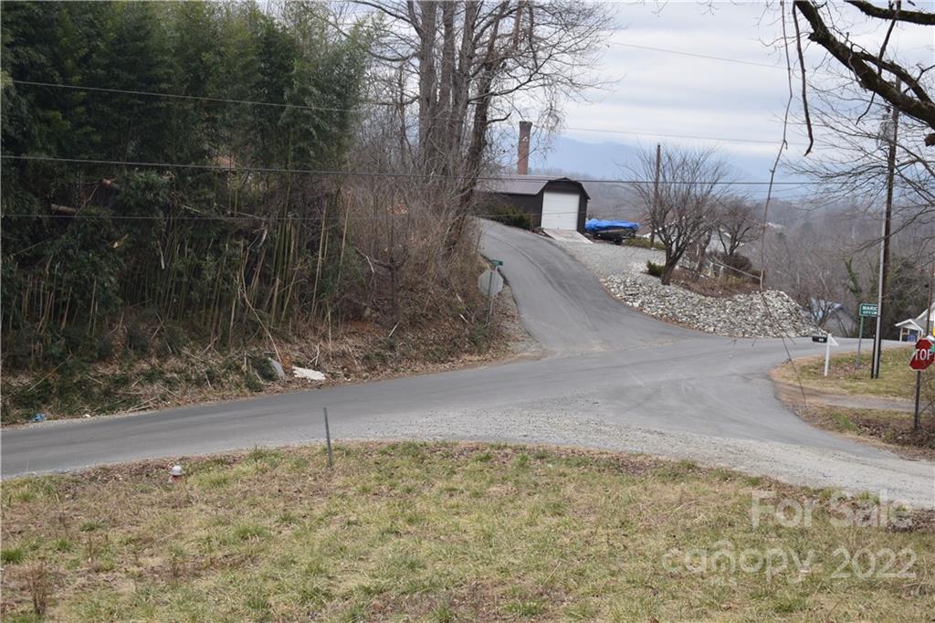 50 Roberta Street Marion NC 28752