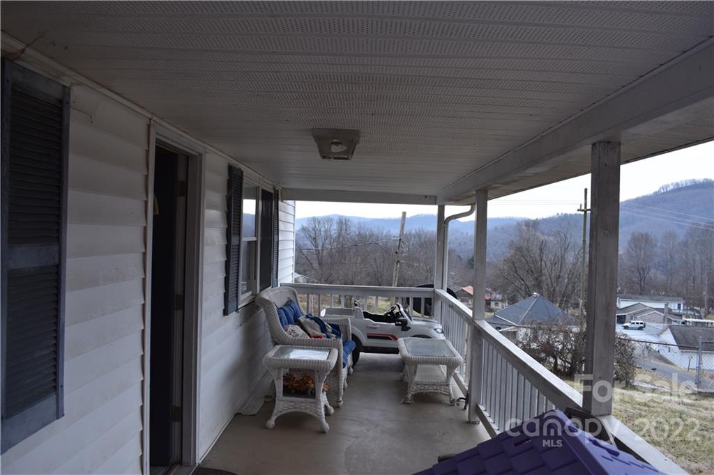 50 Roberta Street Marion NC 28752