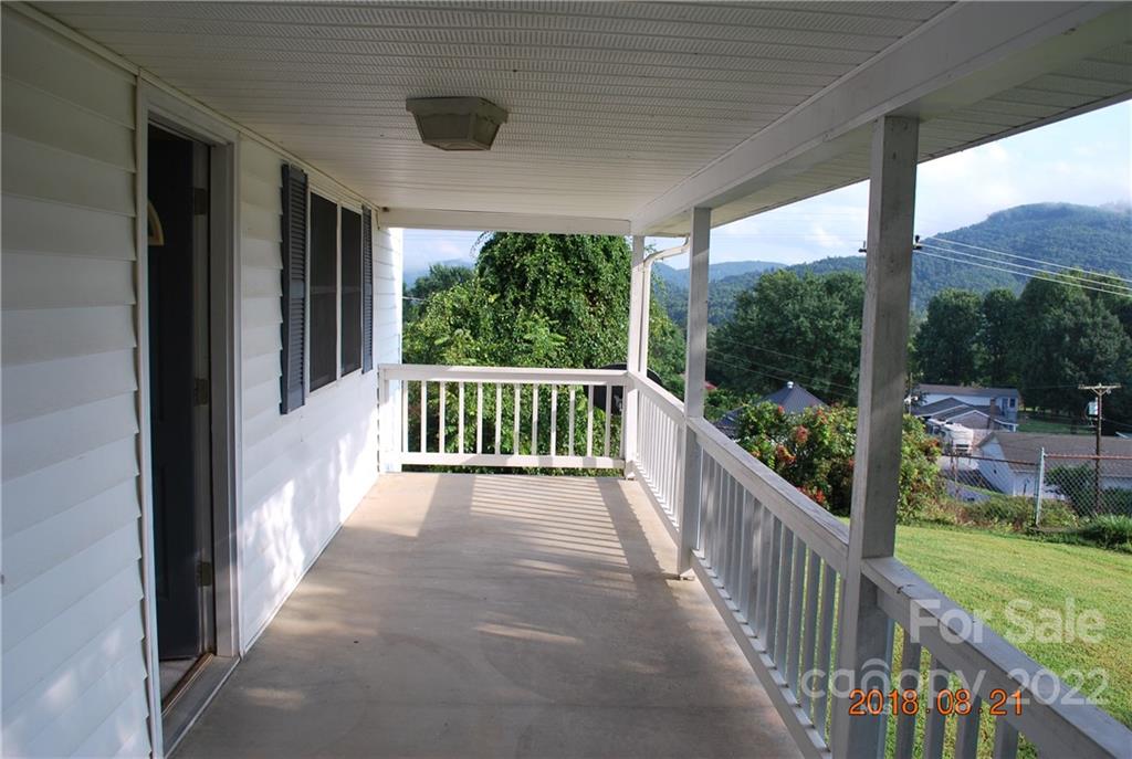 50 Roberta Street Marion NC 28752