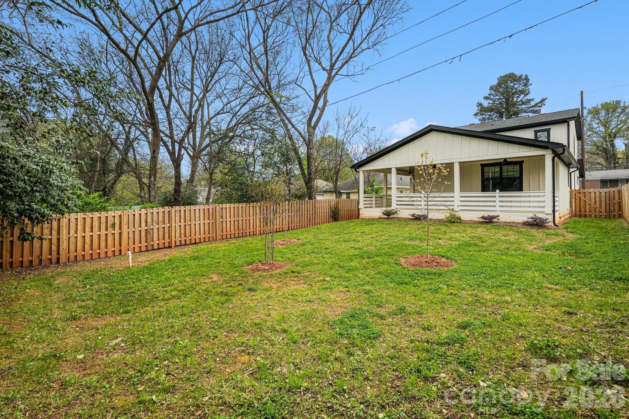 2305 Sanders Avenue Charlotte NC 28216