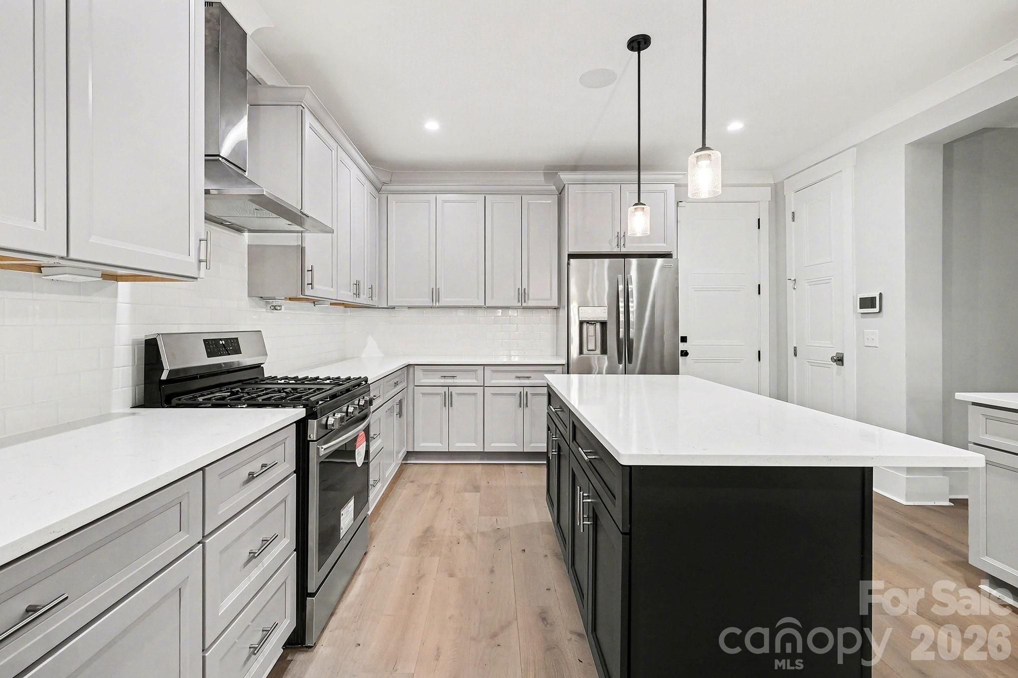 2305 Sanders Avenue Charlotte NC 28216