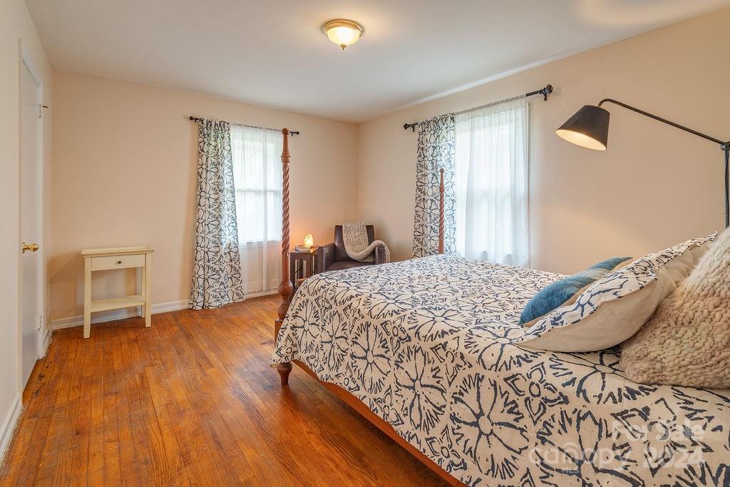 39 Sycamore Street Asheville NC 28804