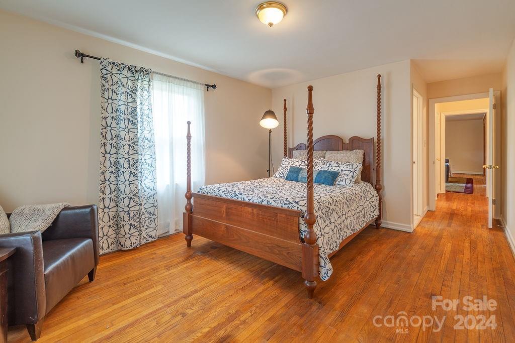 39 Sycamore Street Asheville NC 28804