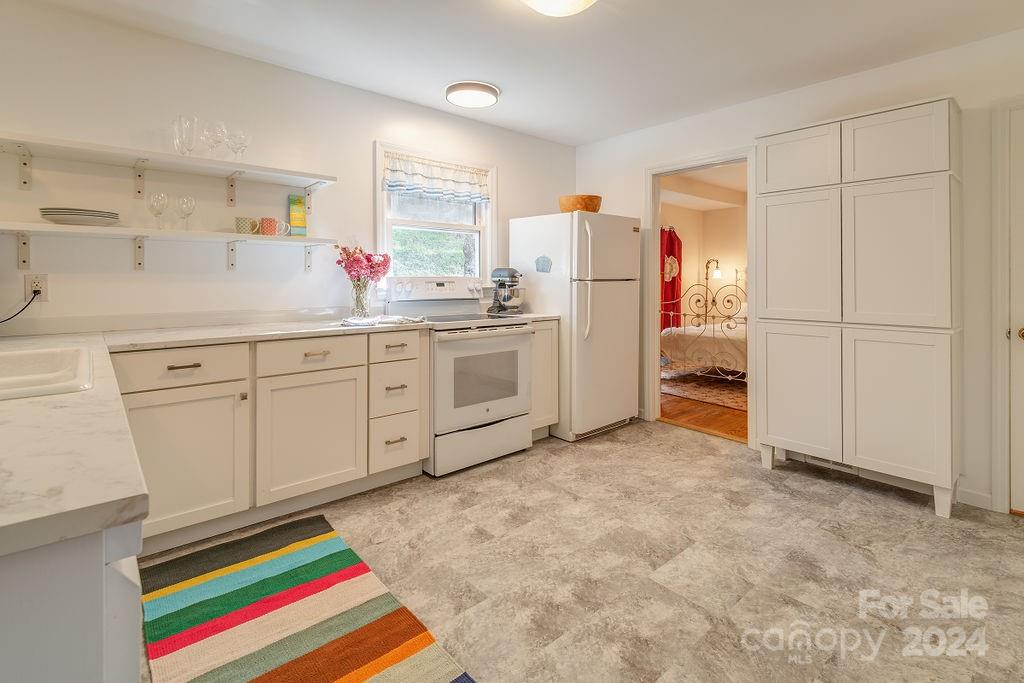 39 Sycamore Street Asheville NC 28804