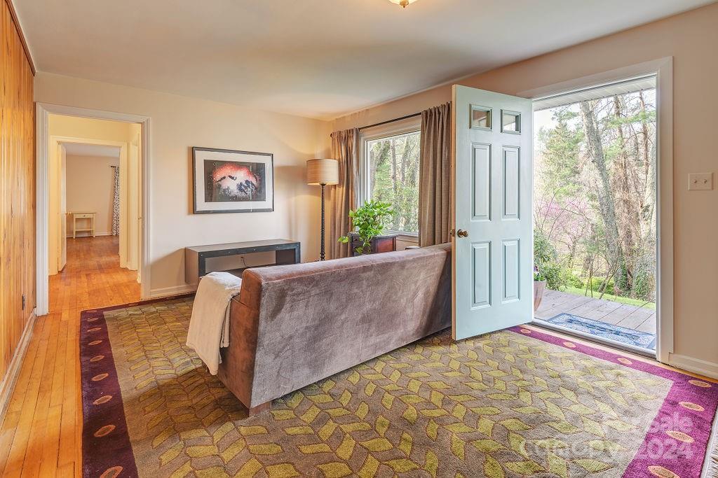 39 Sycamore Street Asheville NC 28804