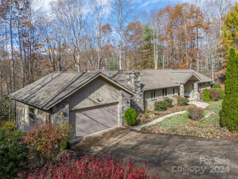 70 Old Hickory Trail Hendersonville NC 28739