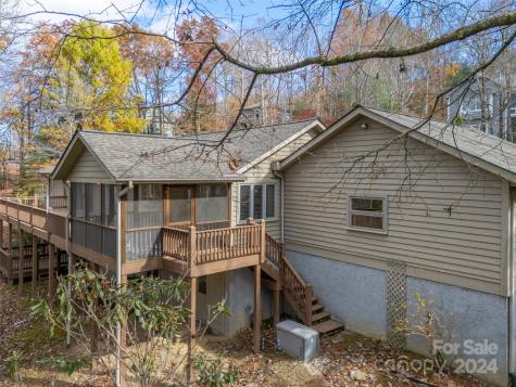 70 Old Hickory Trail Hendersonville NC 28739