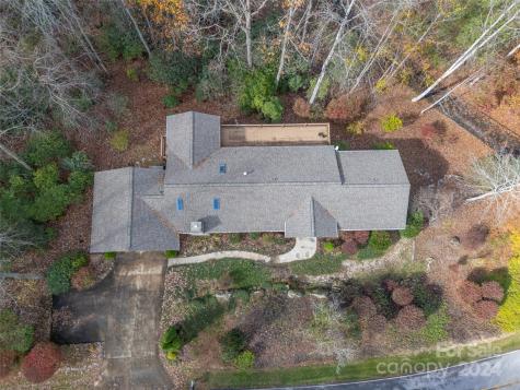 70 Old Hickory Trail Hendersonville NC 28739