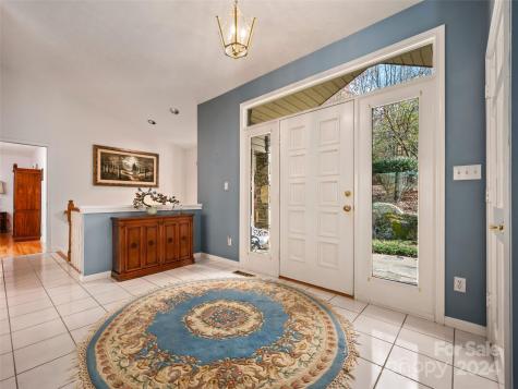 70 Old Hickory Trail Hendersonville NC 28739