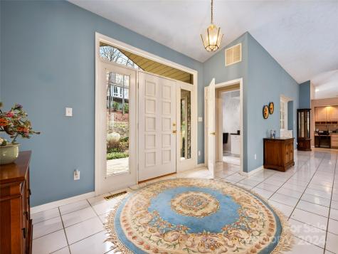 70 Old Hickory Trail Hendersonville NC 28739