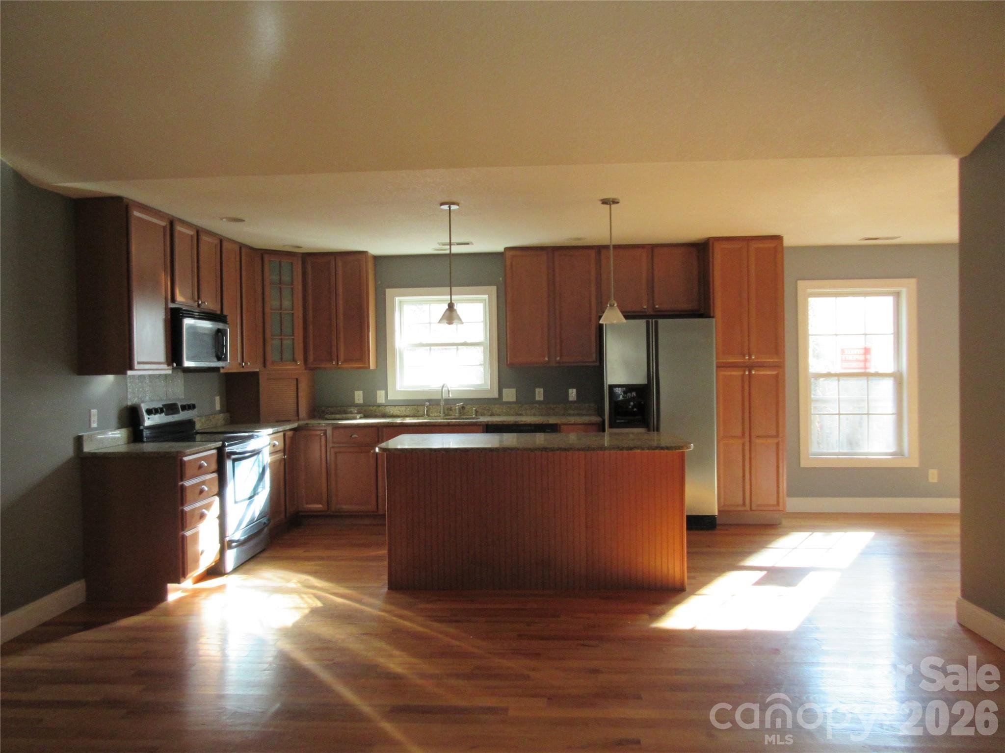 618 Brook Knoll Circle Weaverville NC 28787
