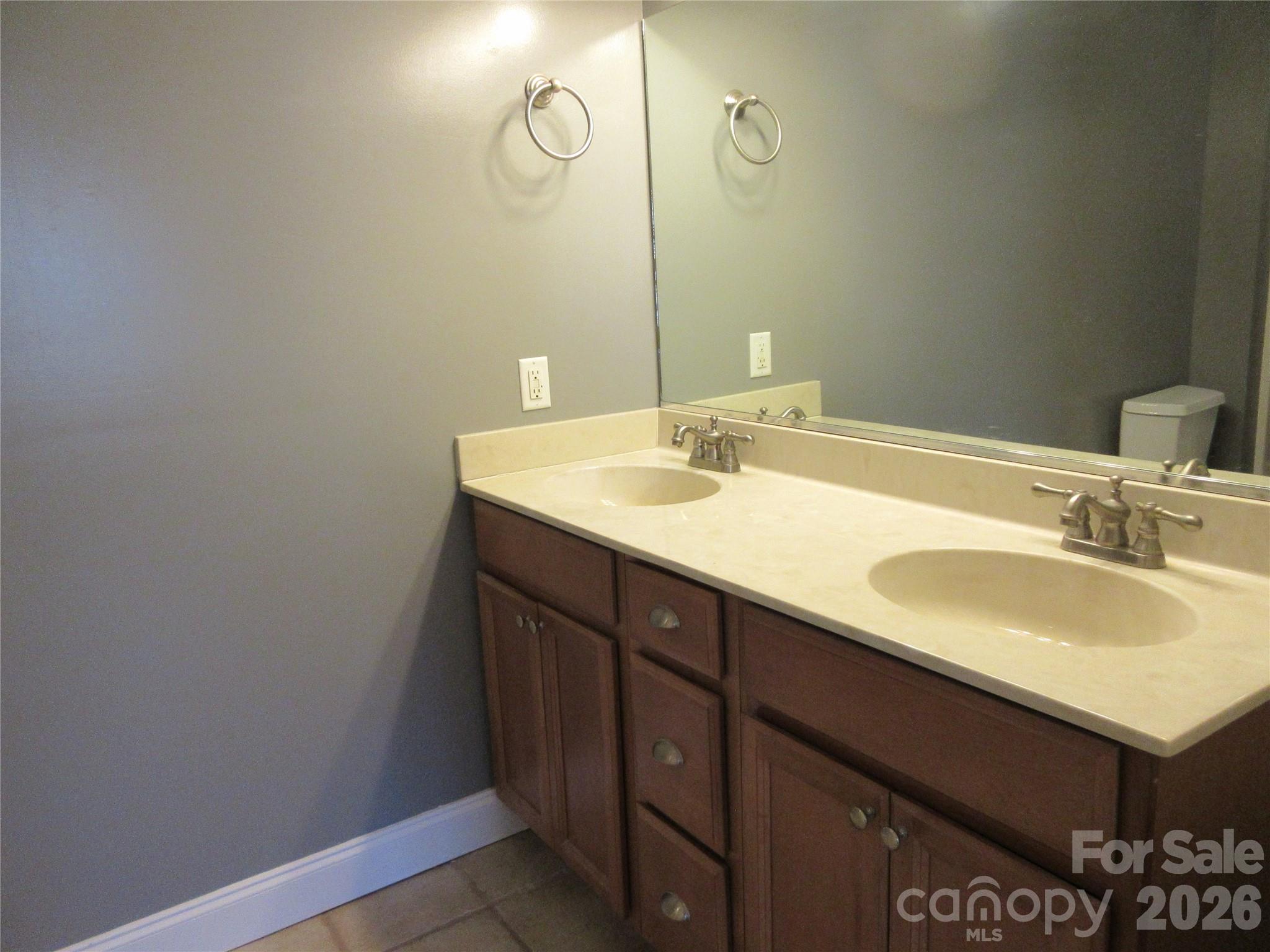 618 Brook Knoll Circle Weaverville NC 28787