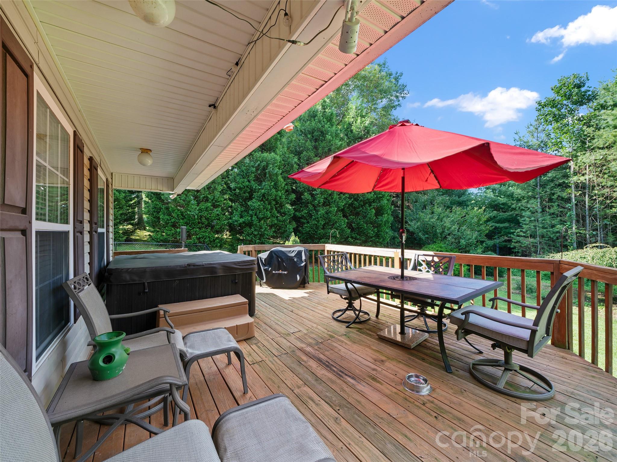 282 Sourwood Drive Spruce Pine NC 28777