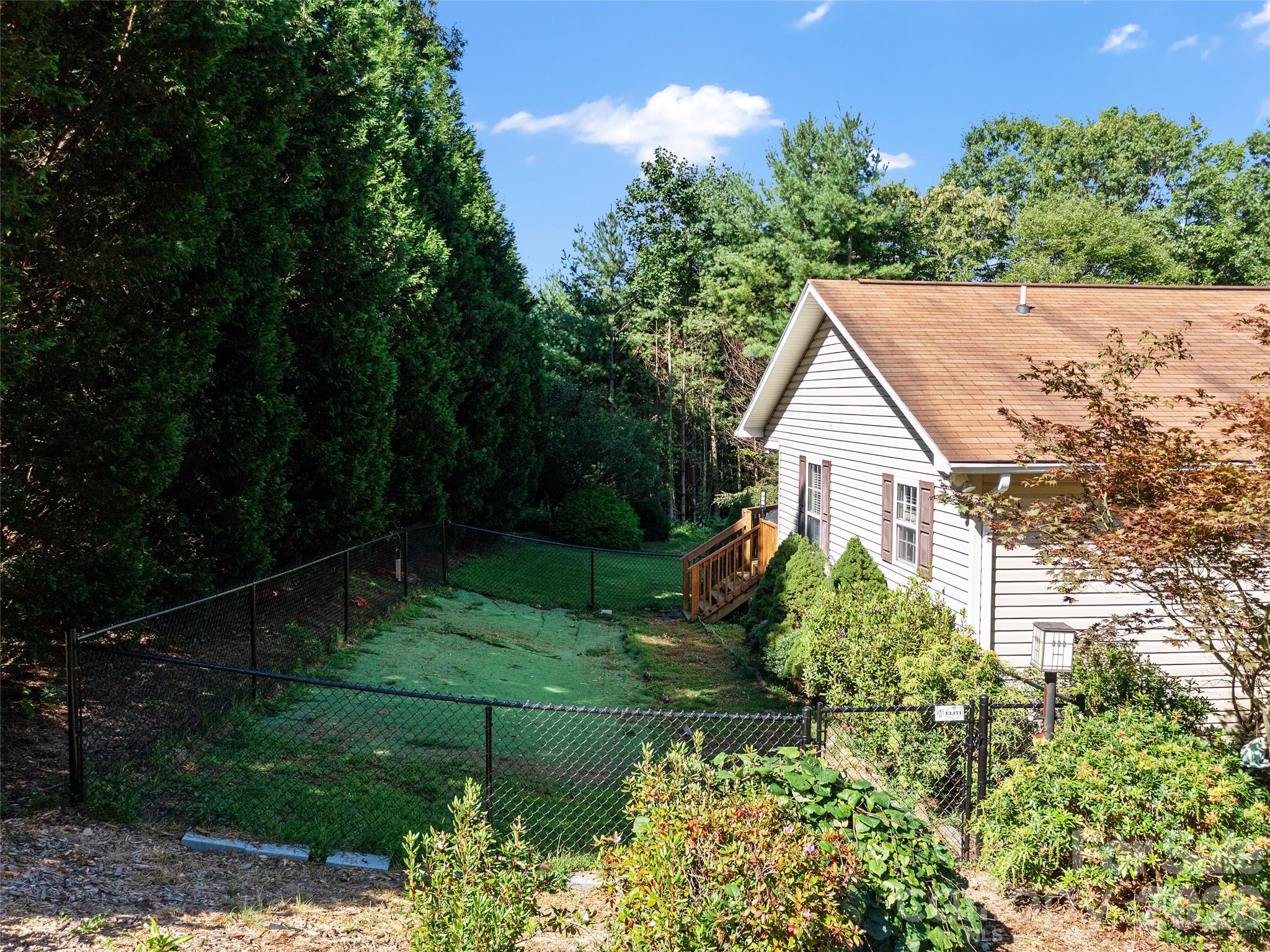 282 Sourwood Drive Spruce Pine NC 28777