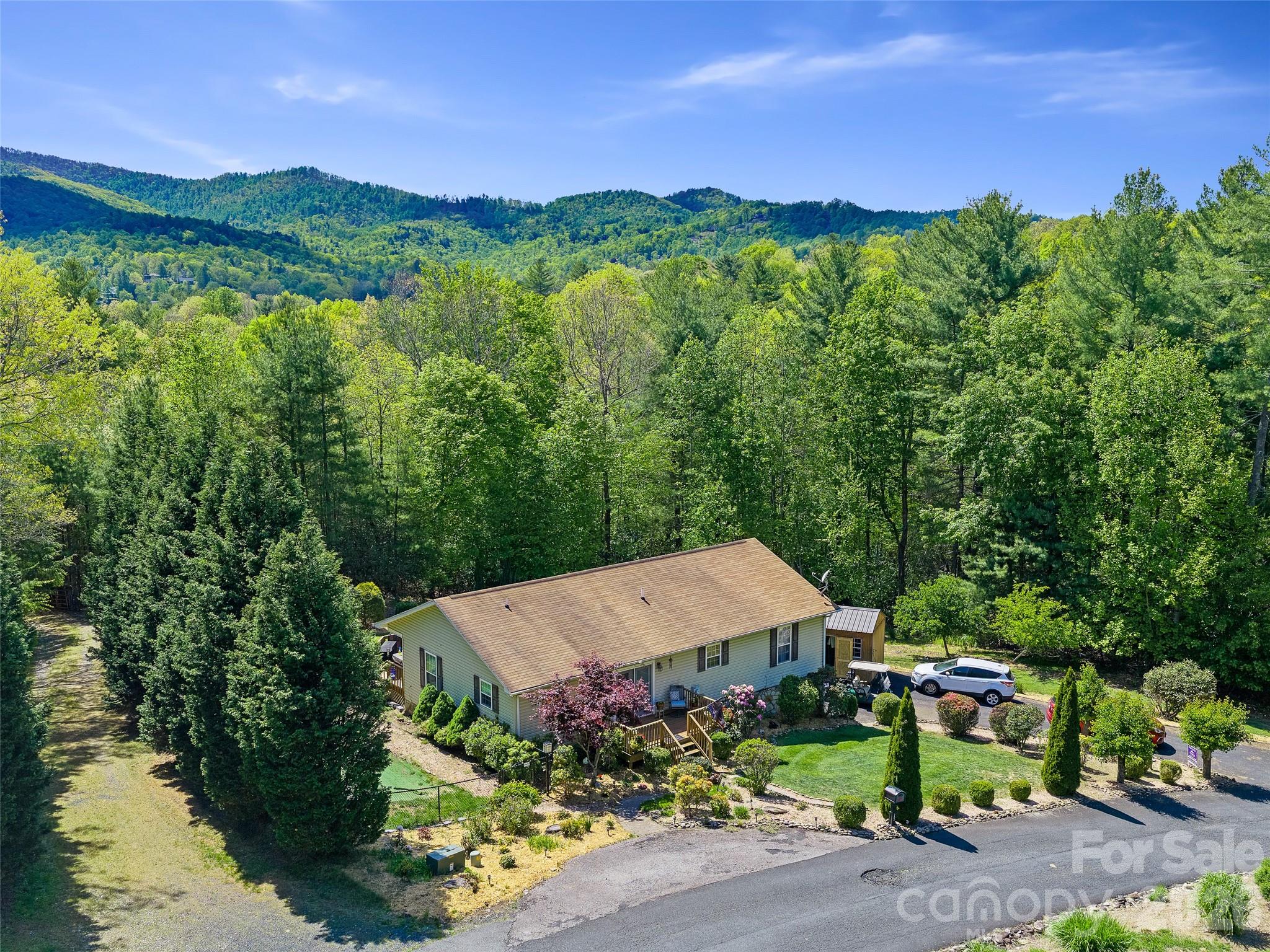 282 Sourwood Drive Spruce Pine NC 28777