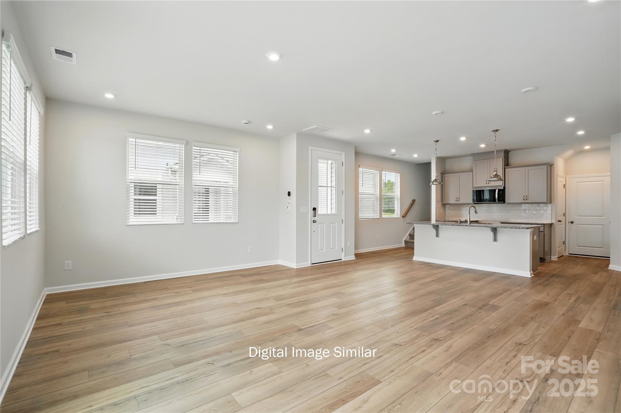 1217 Vibrant Road Charlotte NC 28215
