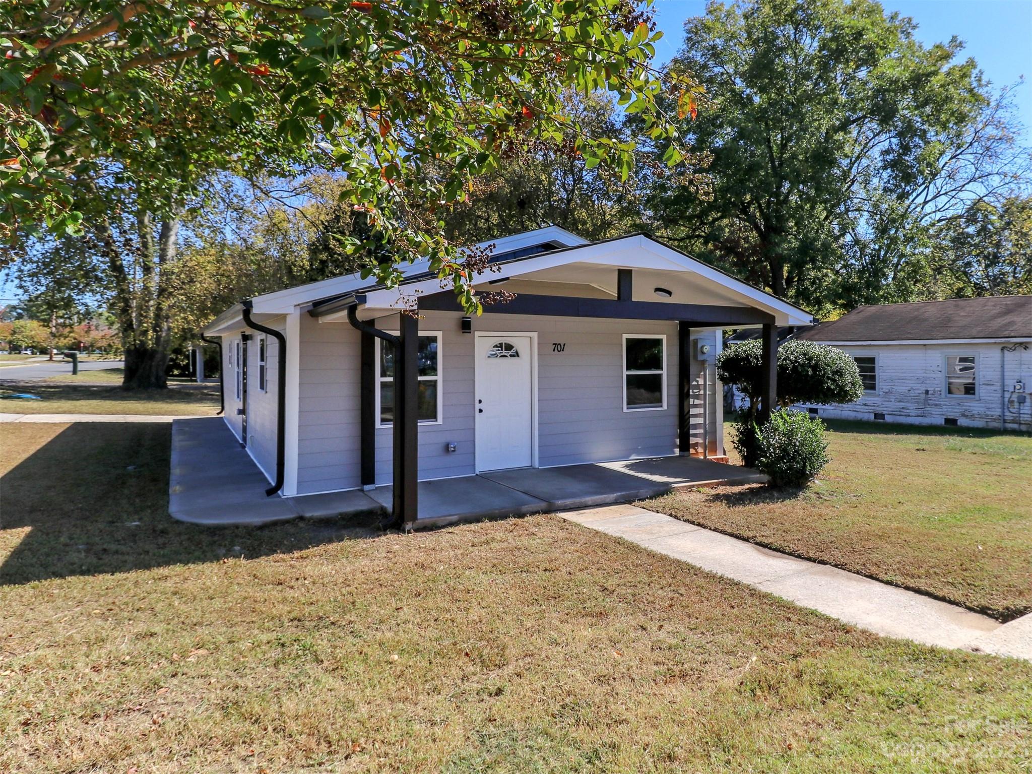 701 Johnston Drive Pineville NC 28134