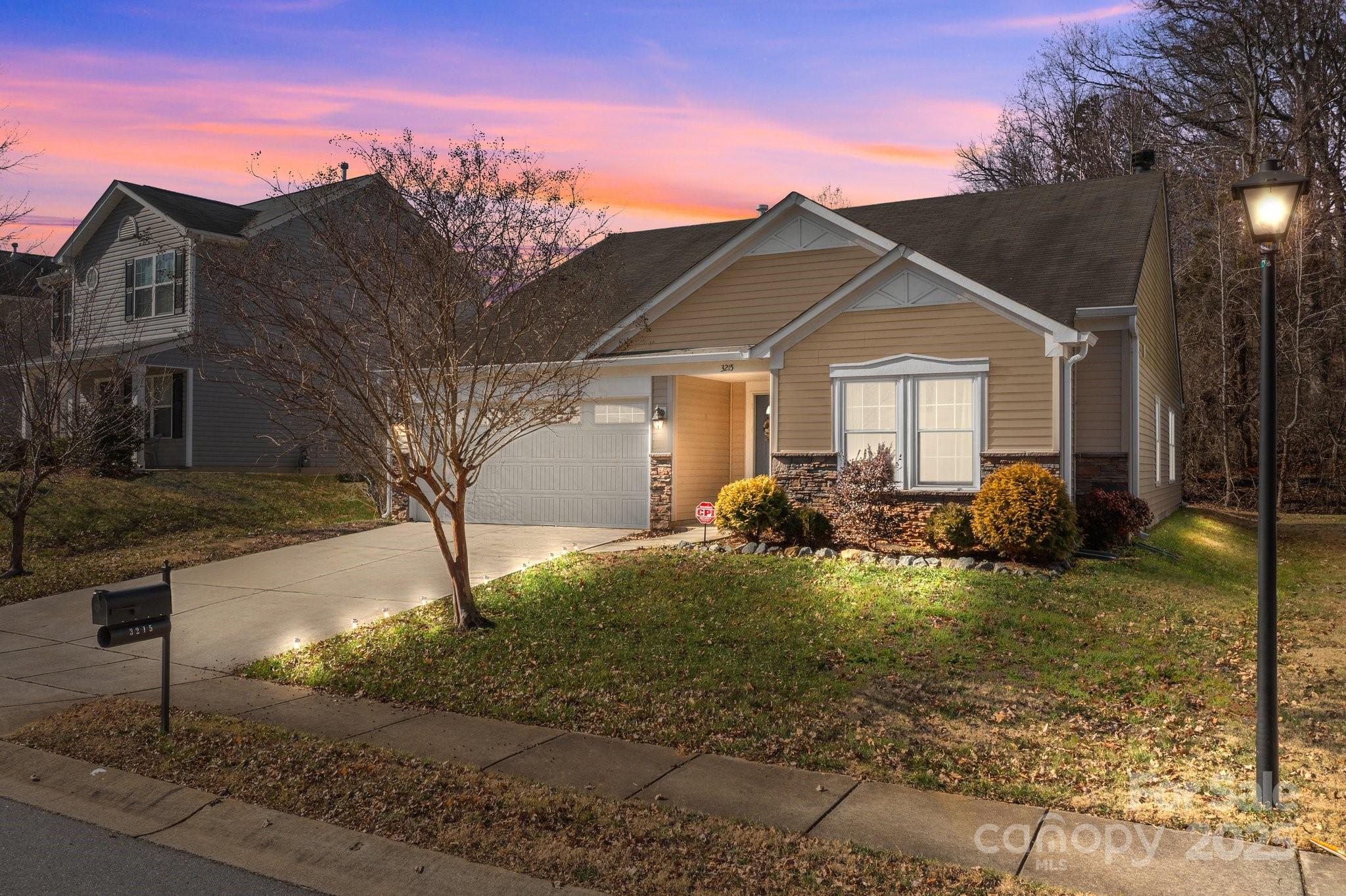 3215 Osceola Lane Charlotte NC 28269