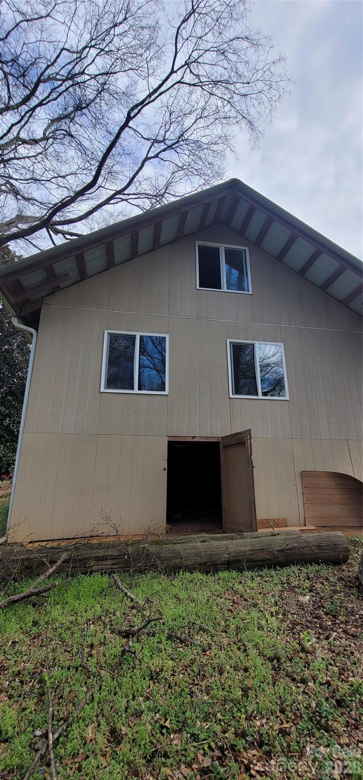 1939 River Road Lincolnton NC 28092