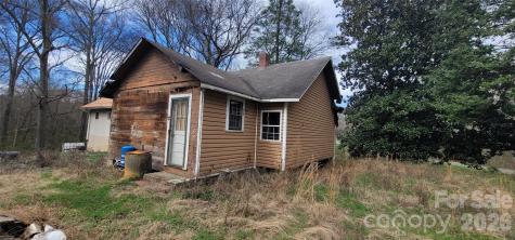 1939 River Road Lincolnton NC 28092