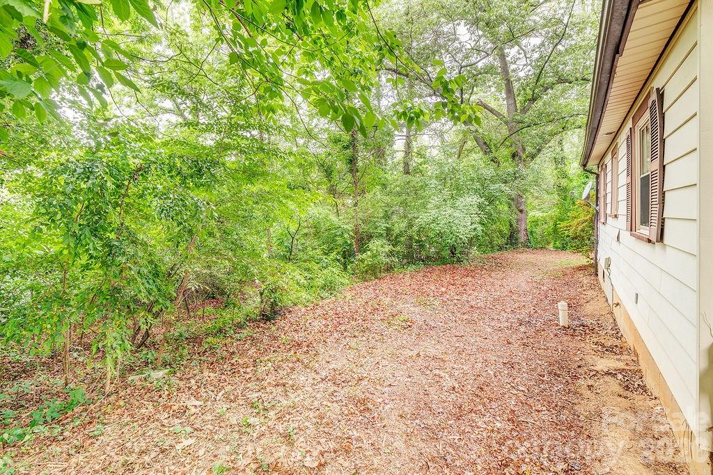 1 Narbeth Road Asheville NC 28806