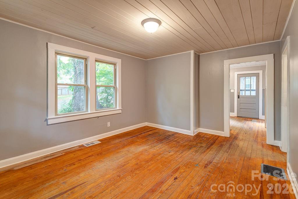 1 Narbeth Road Asheville NC 28806