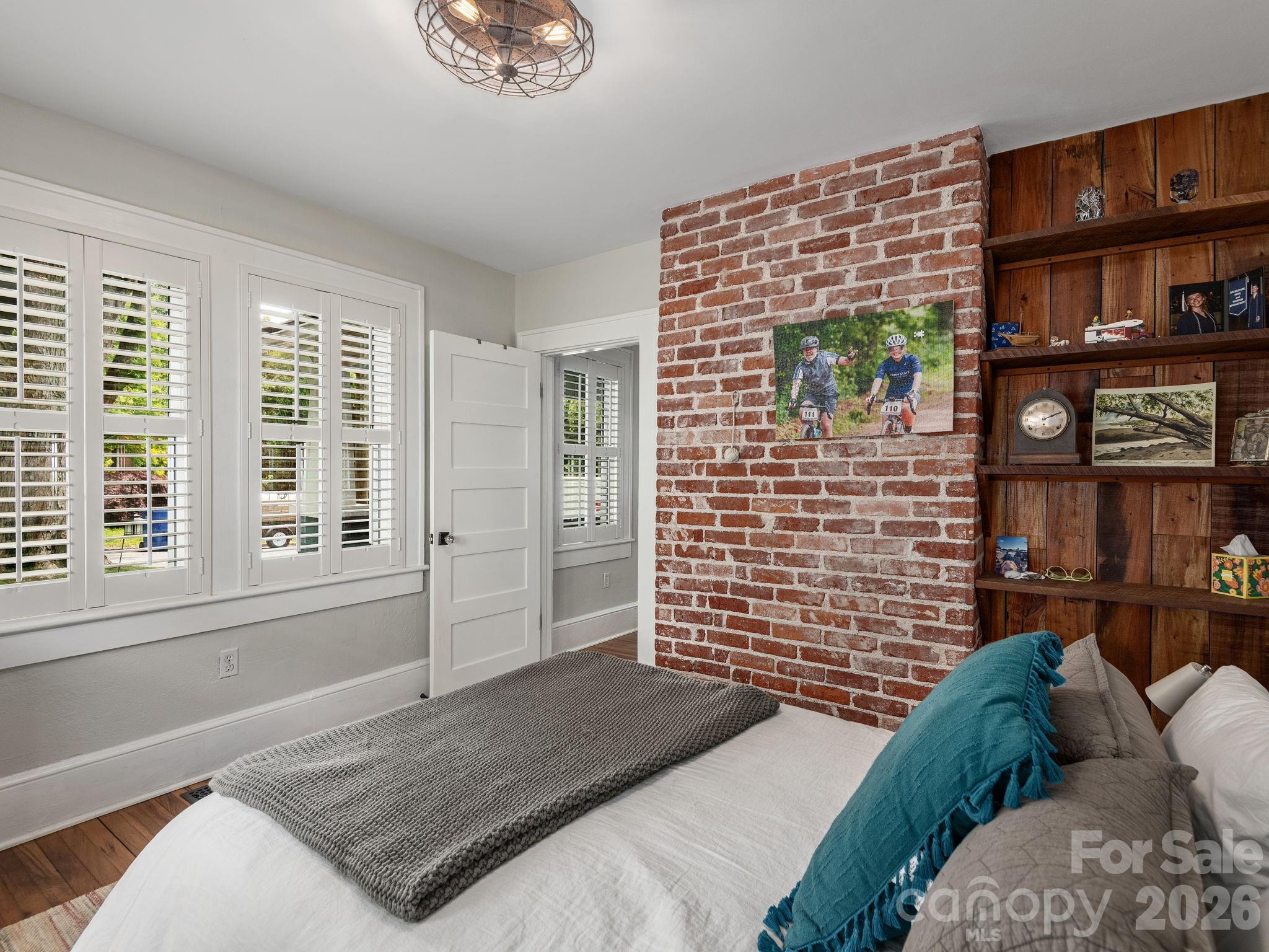 19 Lanvale Avenue Asheville NC 28806