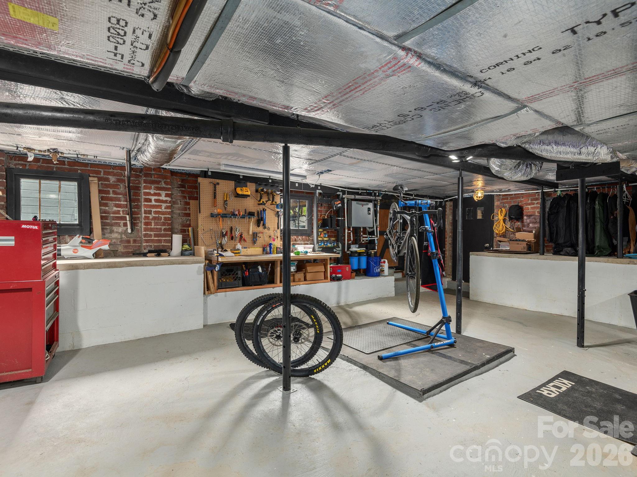 19 Lanvale Avenue Asheville NC 28806